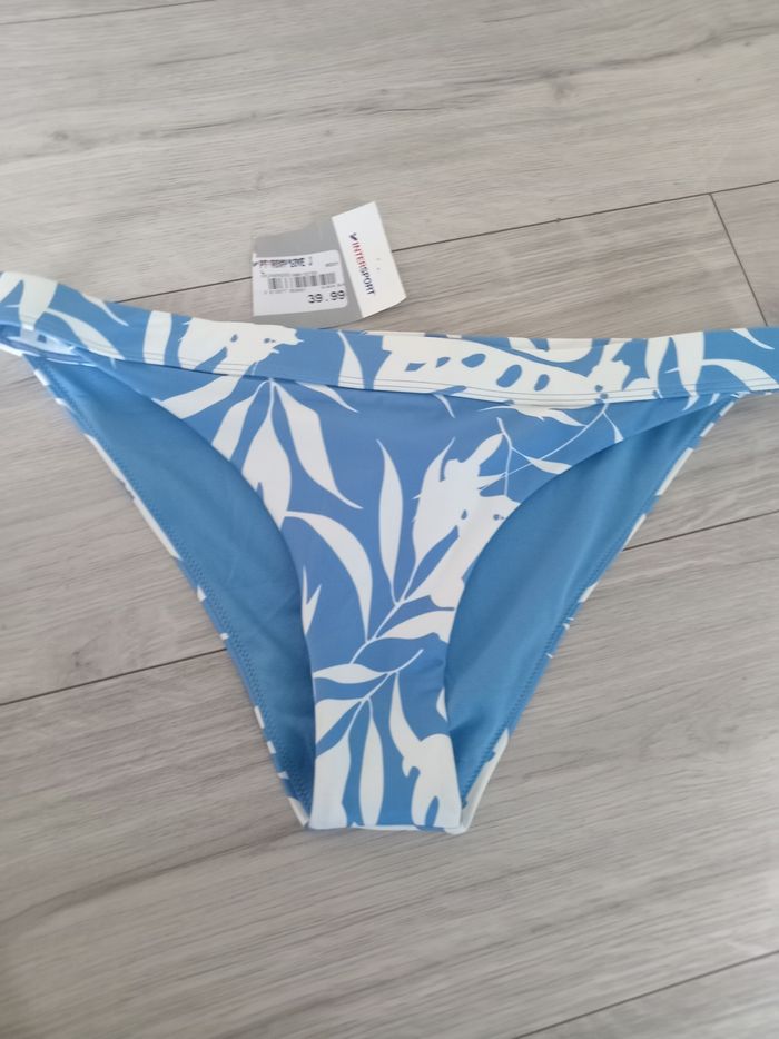 Bas de maillot de bain taille L