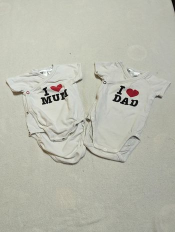 Lot de 2 bodies manches courtes mixtes H&M 2-4 MOIS