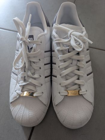 Baskets Superstar Adidas.