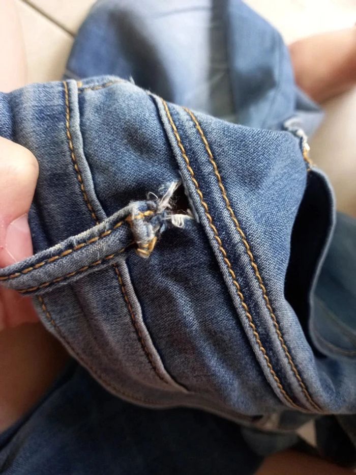 Lot de 2 jeans taille 38 - photo numéro 10