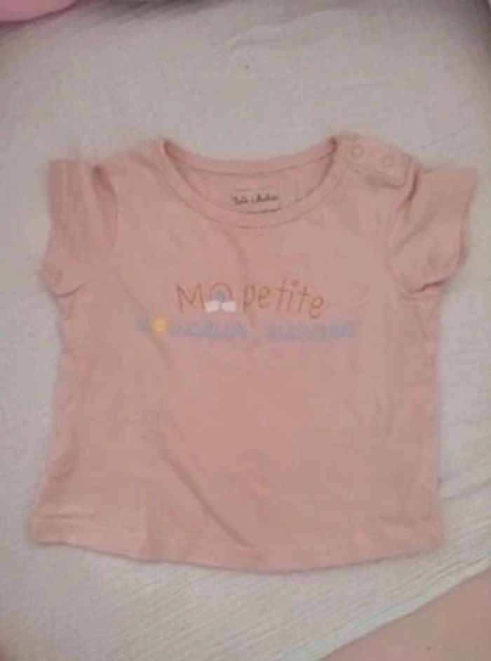 TEE shirt