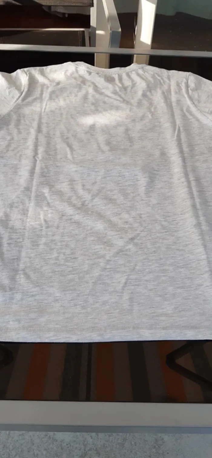 Tshirt - photo numéro 2