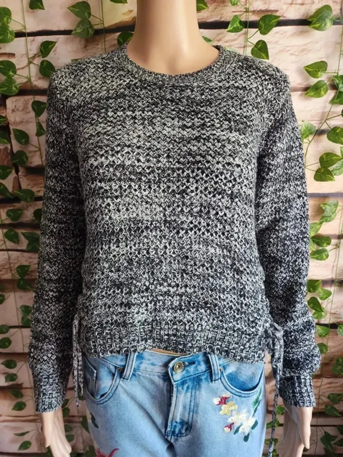 🌸🌸Pull-over Gris Jennyfer Taille 36 - photo numéro 2
