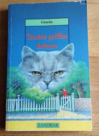 Livre enfant Toutes griffes dehors de Giorda