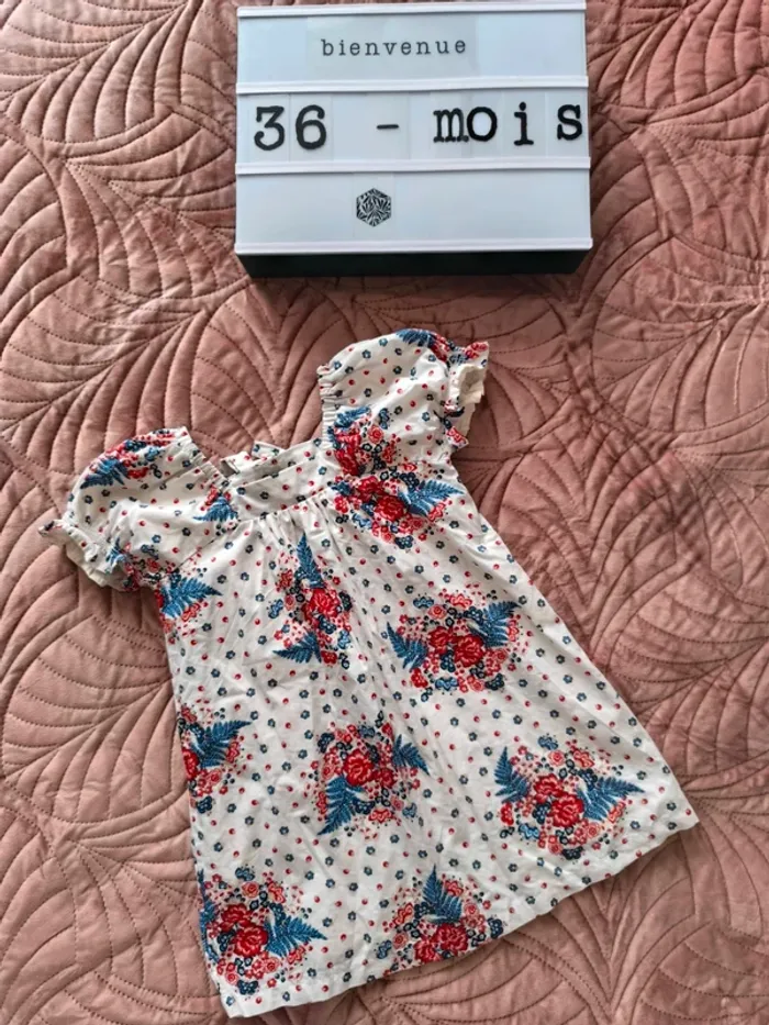 Robe sergent major 36 mois