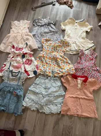 Lot de robe fille 2 ans