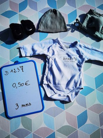 D1237 - body garçon 3 mois