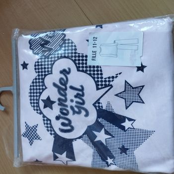 Pyjama 2 pièces fille 11/12ans Neuf