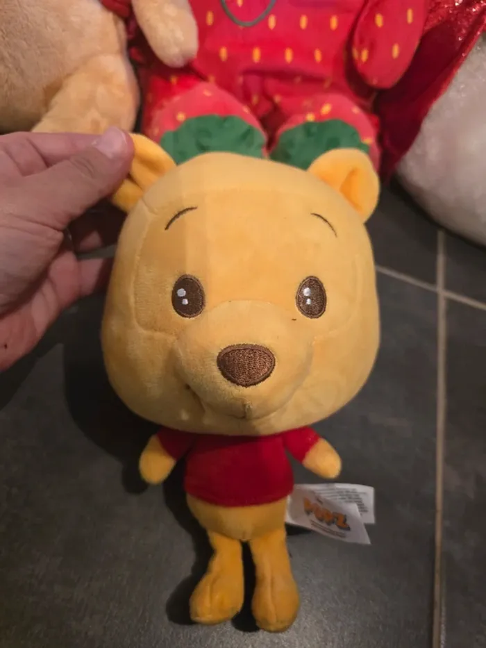 Lot peluches winnie l’ourson disney - photo numéro 8