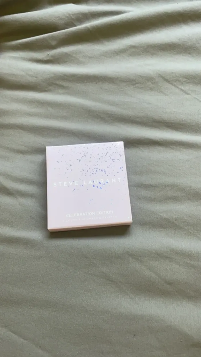 Palette eyeshadow