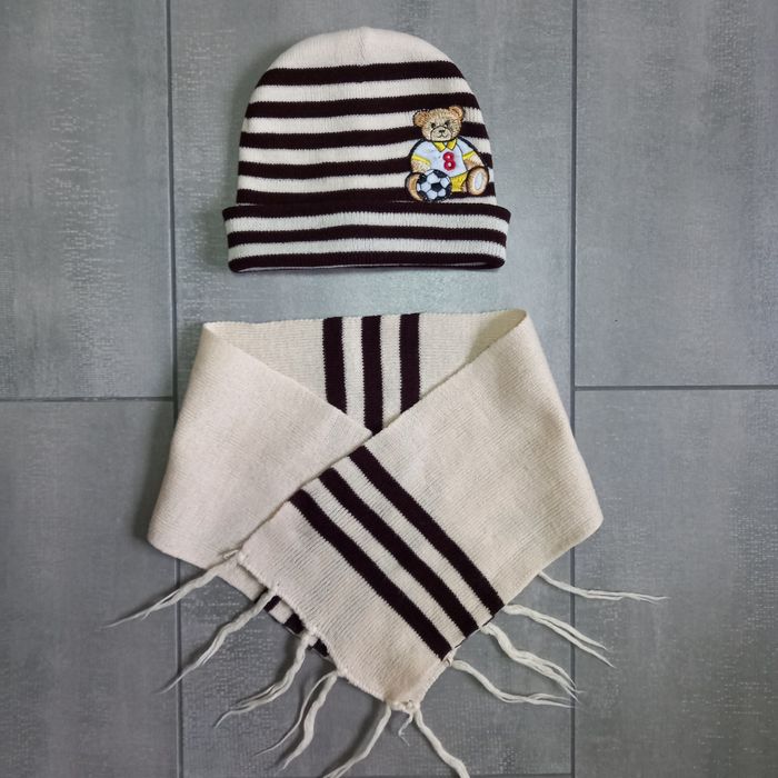 Lot bonnet + écharpe 3 ans