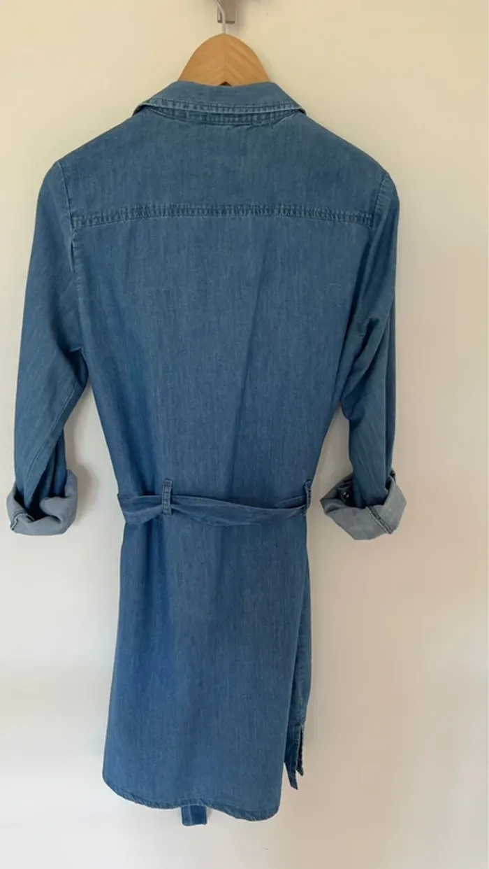 Robe jean boutonnée devant longueur midi - photo numéro 2