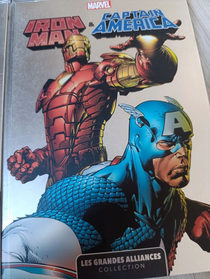 Lot de 4 bandes dessinées Marvel - photo numéro 2