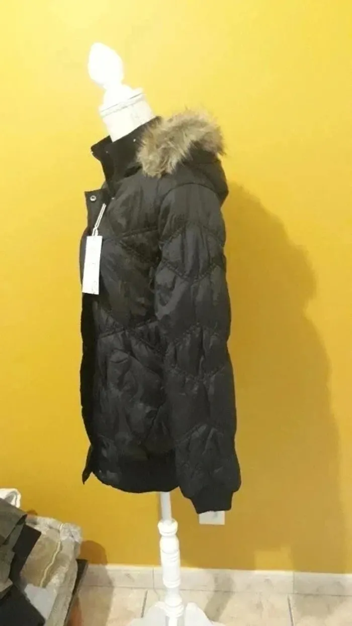 Doudoune noire neuve taille 36 mystic - photo numéro 3