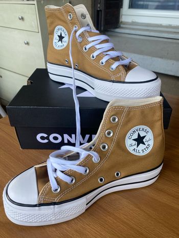 Converse marron taille 37
