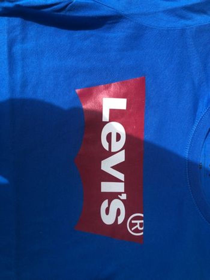 The shirt Lévis bleu - photo numéro 4