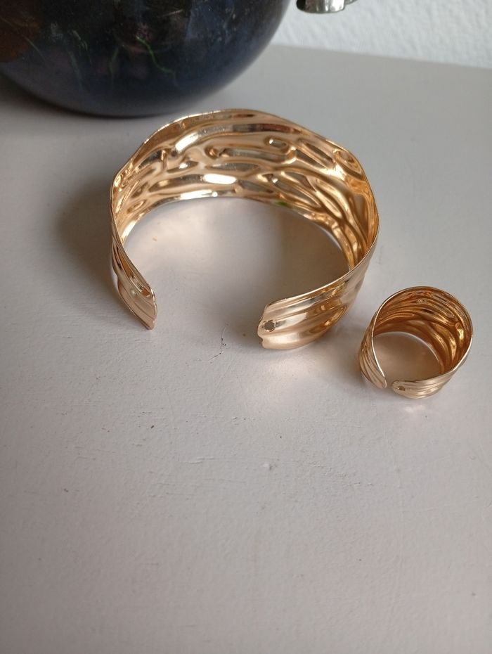 Bracelet+ Bague en métal doré texturé - photo numéro 3