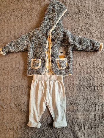 Ensemble gilet + bodie + pantalon