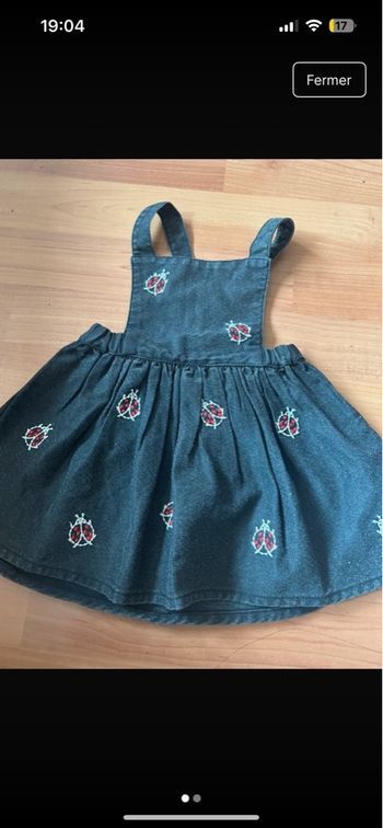 Robe chasuble en jean foncé broderies coccinelles 