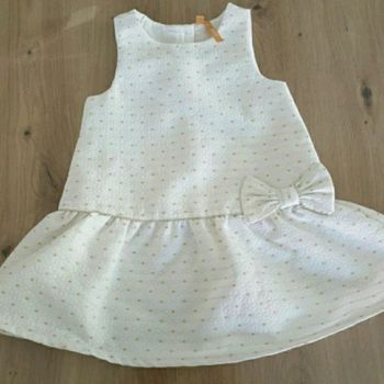 2 robes de cérémonie en 12 mois