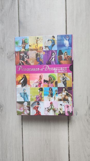 Coffret Princesses et Danseuses du monde. 
