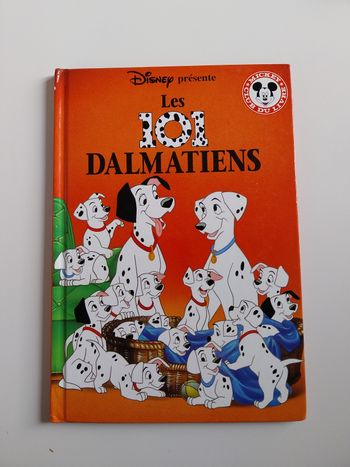 Livre les 101 dalmatiens