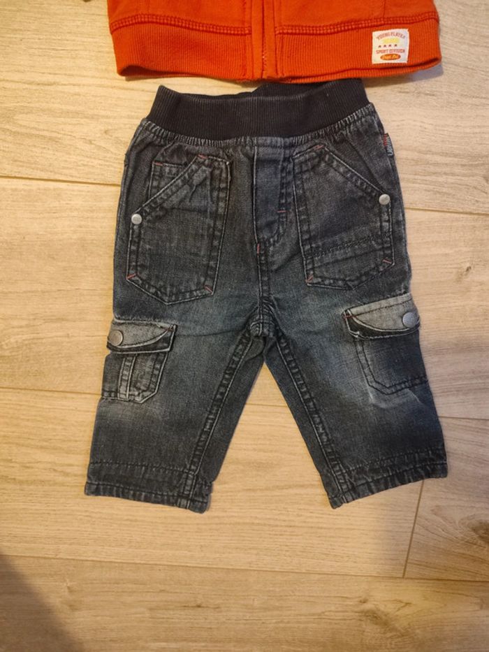 Ensemble 12 mois - photo numéro 3