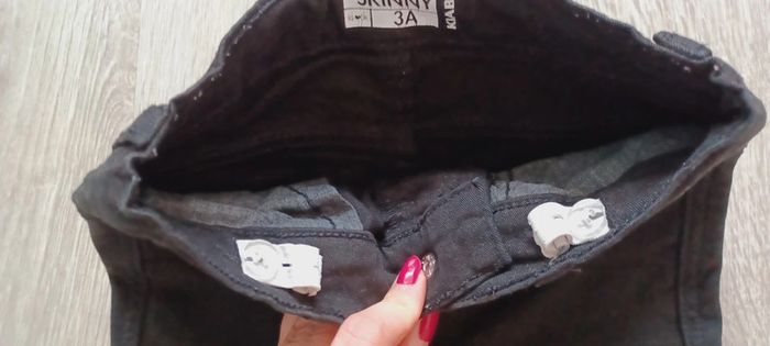 Pantalon noir garçon, skinny, taille 3 ans, marque Kiabi, en très bon état. - photo numéro 5