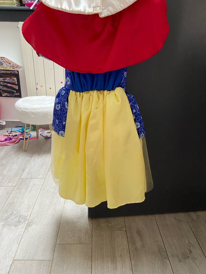 Robe blanche neige - photo numéro 3