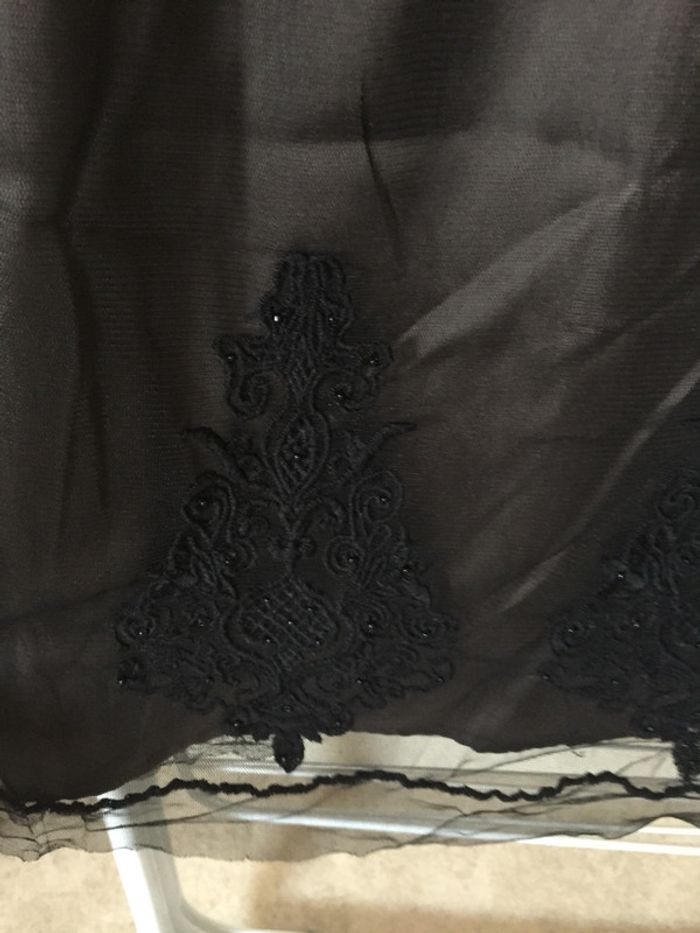 Robe noire et marron clair cache cache - photo numéro 2