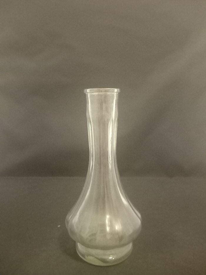 Petit vase en verre