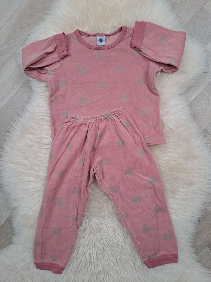 Lot 2 pyjamas chauds velours Petit Bateau taille 5 ans - photo numéro 2