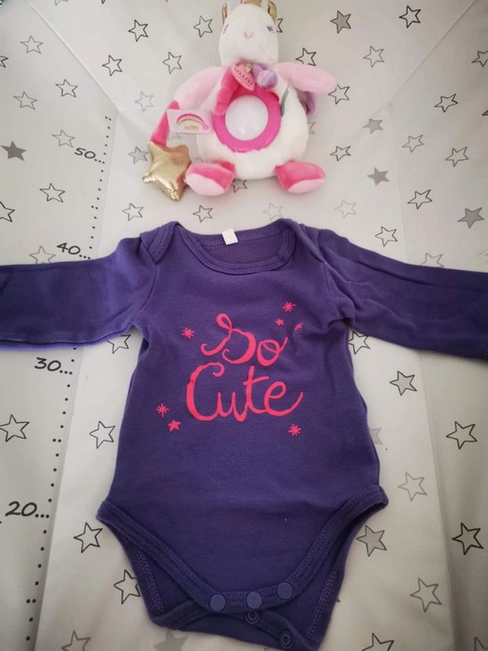 Lot 2 body 3 mois. - photo numéro 2