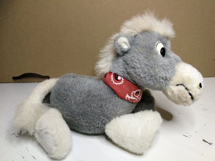 Peluche âne bourrique poney cheval gris blanc bandana - photo numéro 3