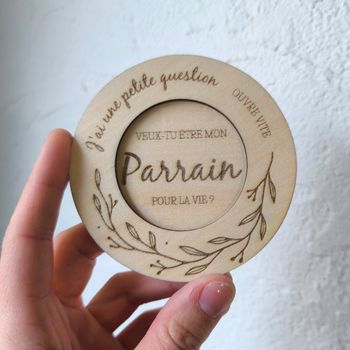 Décoration en bois . Demande Parrain 