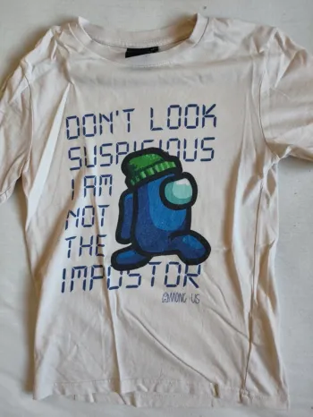 T shirt among us