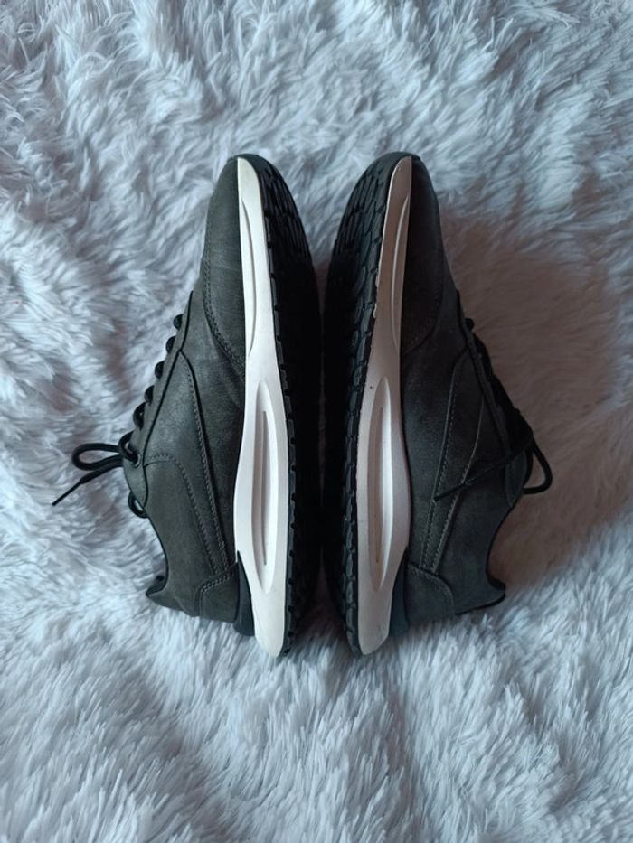 Basket à lacets Neuf sans étiquette P. 43 Fashion Spring Summer - Mens Collection - photo numéro 4