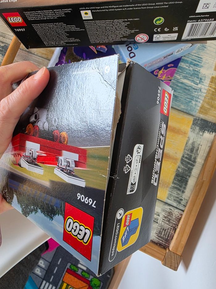 Lego 76906 - photo numéro 3