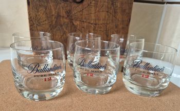 Lot de 6 verres "Ballantine's" 12 ans d'age rare
