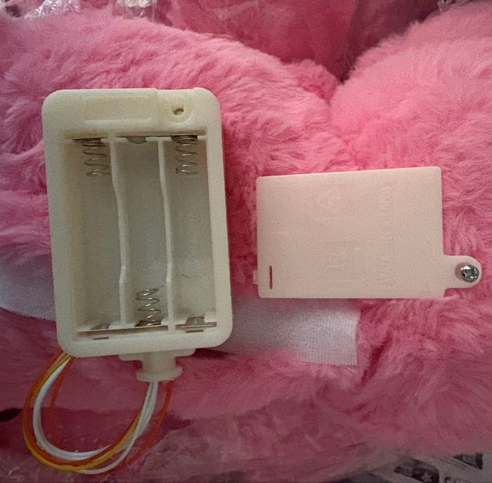 Peluche Stitch ou Angel 28 cm lumineuse , respire, fait plusieurs mélodies 4 modes différents NEUF - photo numéro 3