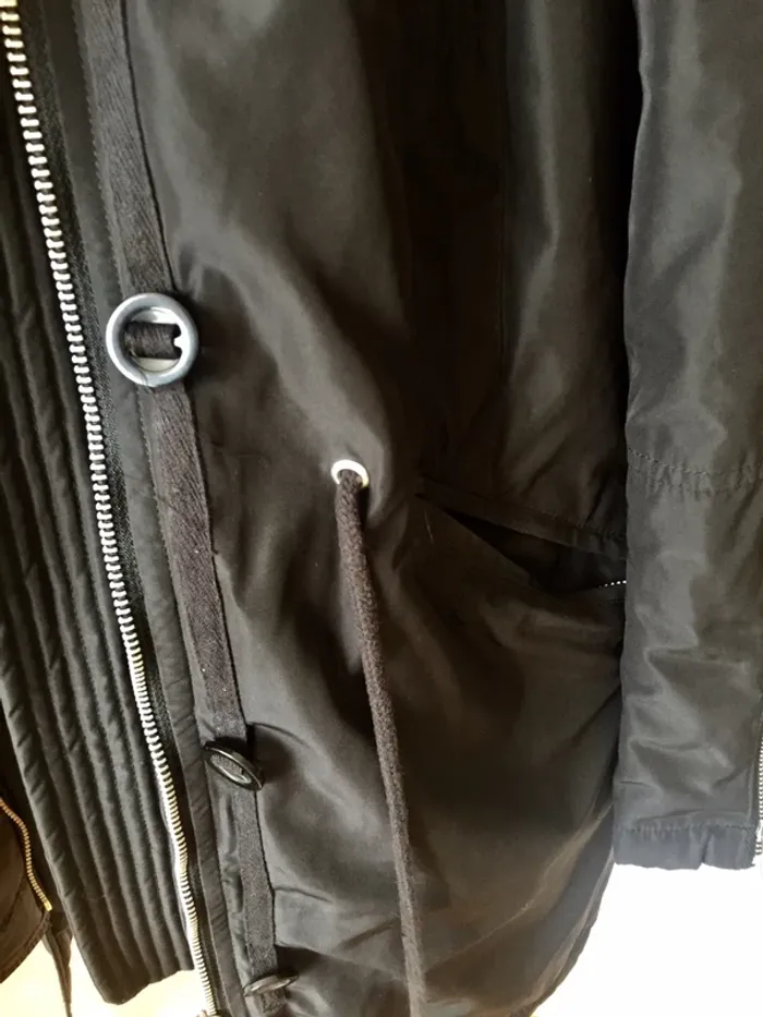 Manteau long noir - photo numéro 3