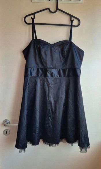 🌴 Belle robe noir 44 🌴