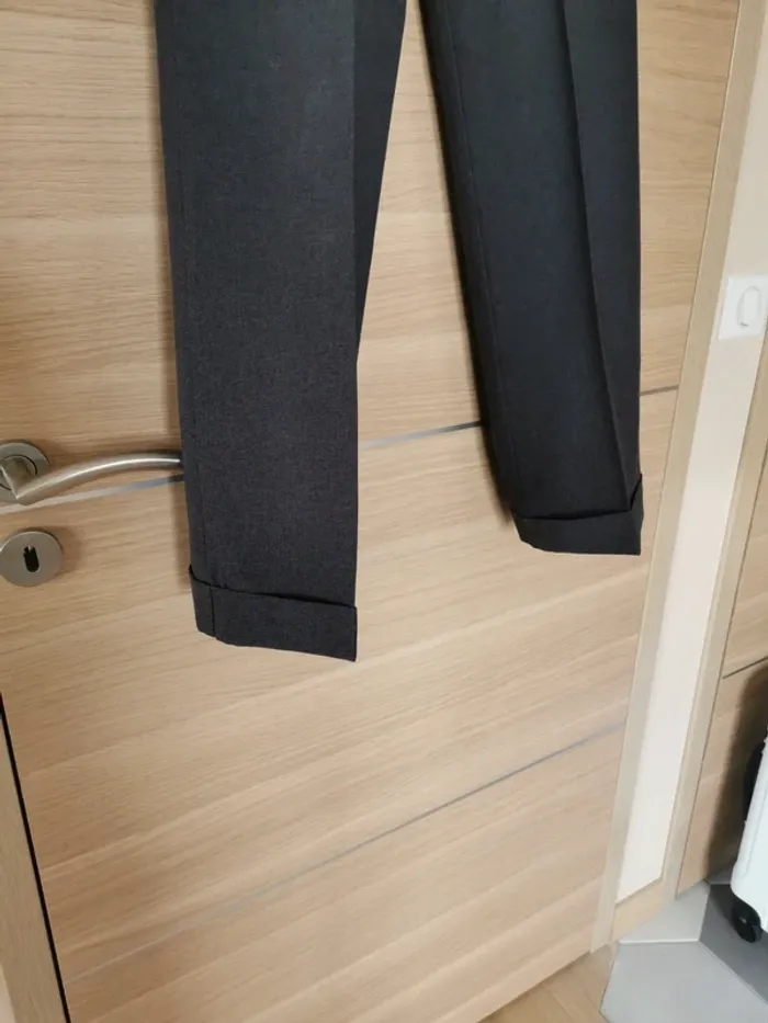 Pantalon new look taille 40 - photo numéro 2