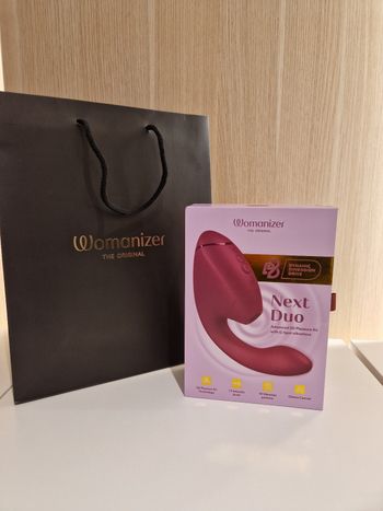 Womanizer "next duo " neuf sous emballage