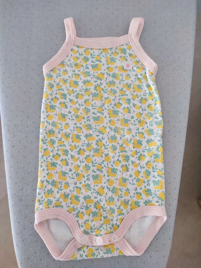 Lot de 3 bodies sans manches 3 mois petit bateau