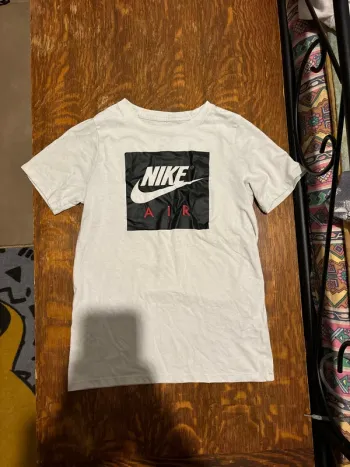 T-Shirt Nike Authentique