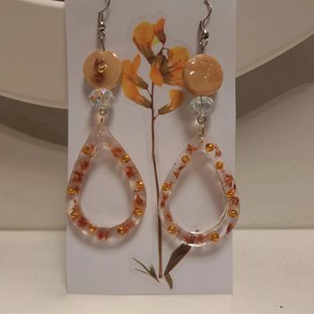 Boucles d'oreilles pendante en résine