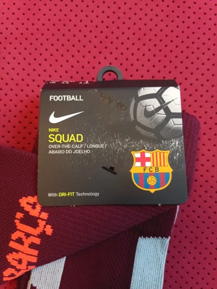 Chaussettes de foot FC Barcelone, Nike Authentique Officiel taille 38/42, Neuf - photo numéro 2