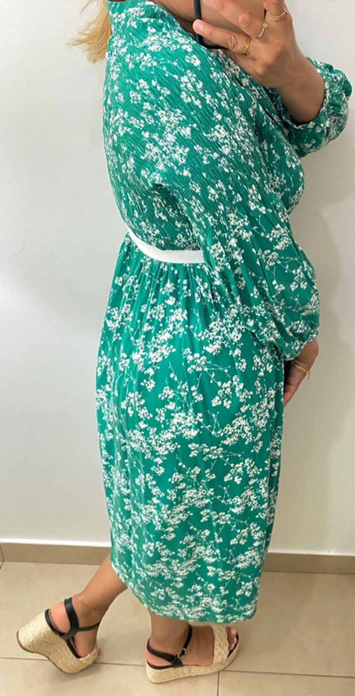 Superbe Robe Ample A Fleurs Taille S-M - photo numéro 8