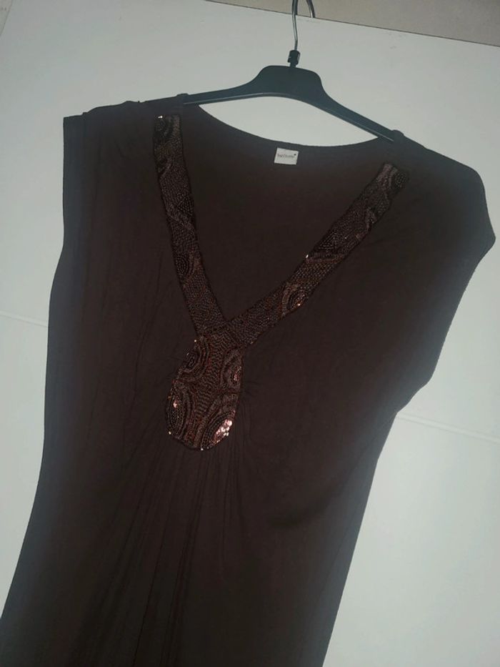 Robe 40 - photo numéro 2